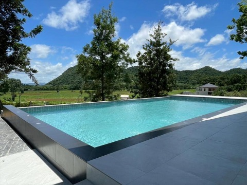 บริษัทรับสร้างสระว่ายน้ำในเขาใหญ่